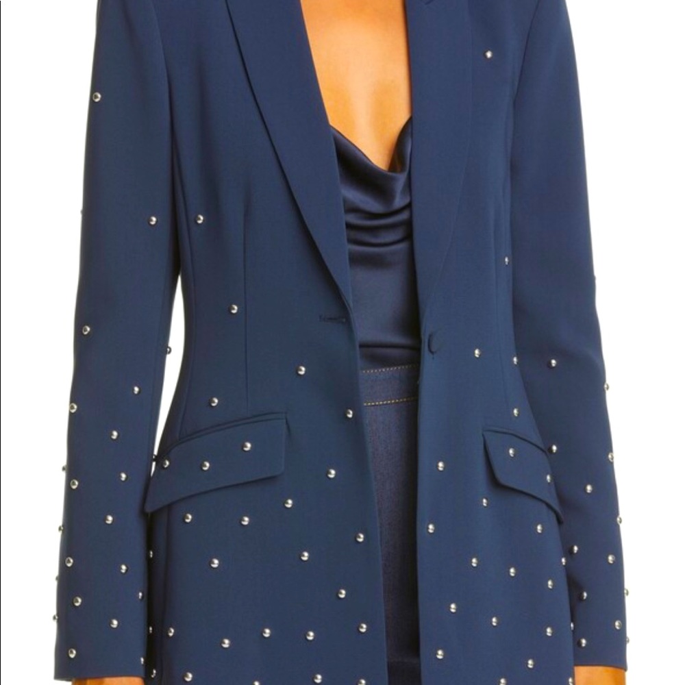 navy cinq a sept blazer size 0. fits like 0-2